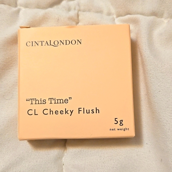 Cinta London Cheeky Flush Blush in “This Time” - Picture 2 of 3